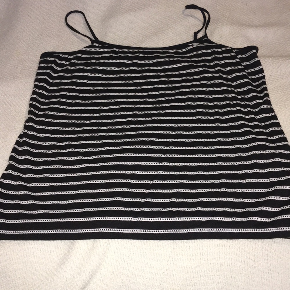 *BOGO ITEM* Black and white loft tank